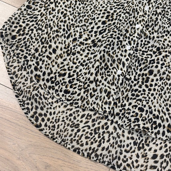 Umgee Women’s Leopard Print Button Up Short Sleeve Semi- Sheer Shirt - Picture 2 of 11